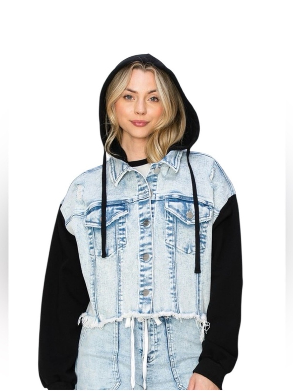 K171 RISEN Cropped Light Blue Denim Jacket Black Sleeves & Removable Hoodie NWT
